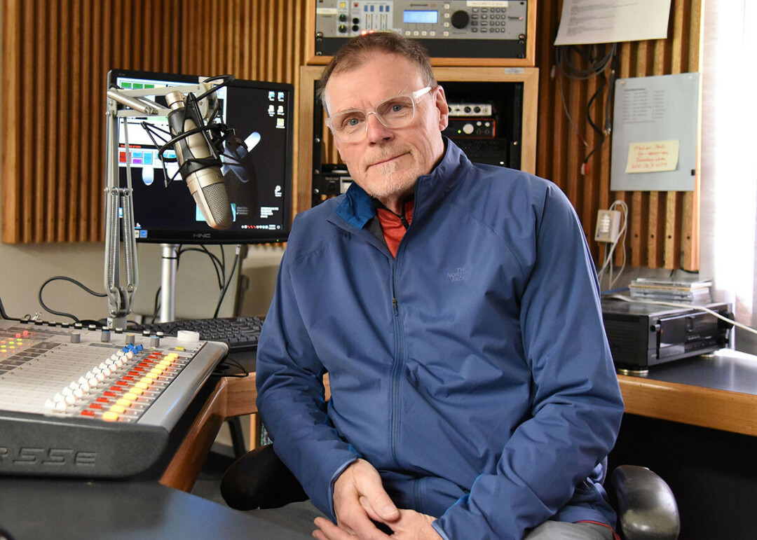 Al Ross in the Wisconsin Public Radio studio in Eau Claire. (Photo by WPR)