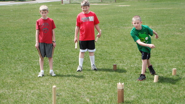 BATONS AWAY! Students have been picking up kubb thanks to the help of Eau Claire kubb guru Eric Anderson.