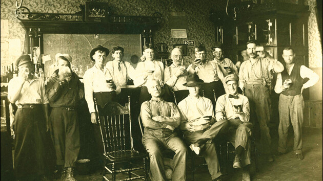 Unknown Chippewa Valley saloon.