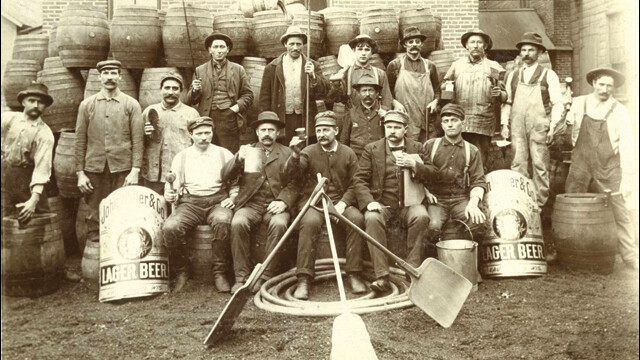 Walter Brewing Co. employees, early 20th century