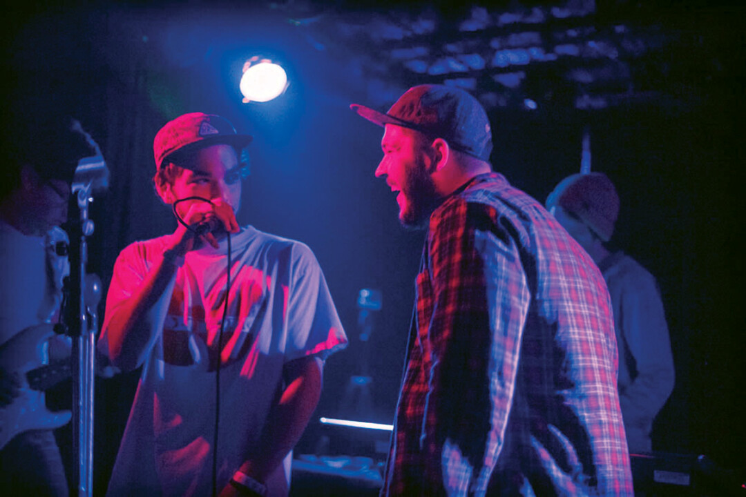 THAT LIVE FEELING. Gumm, left, and Konstant Movement share the mic for Doks Robotiks, who bring a tight, fun energy and jazz flavor to their freestyling hip hop roots.
