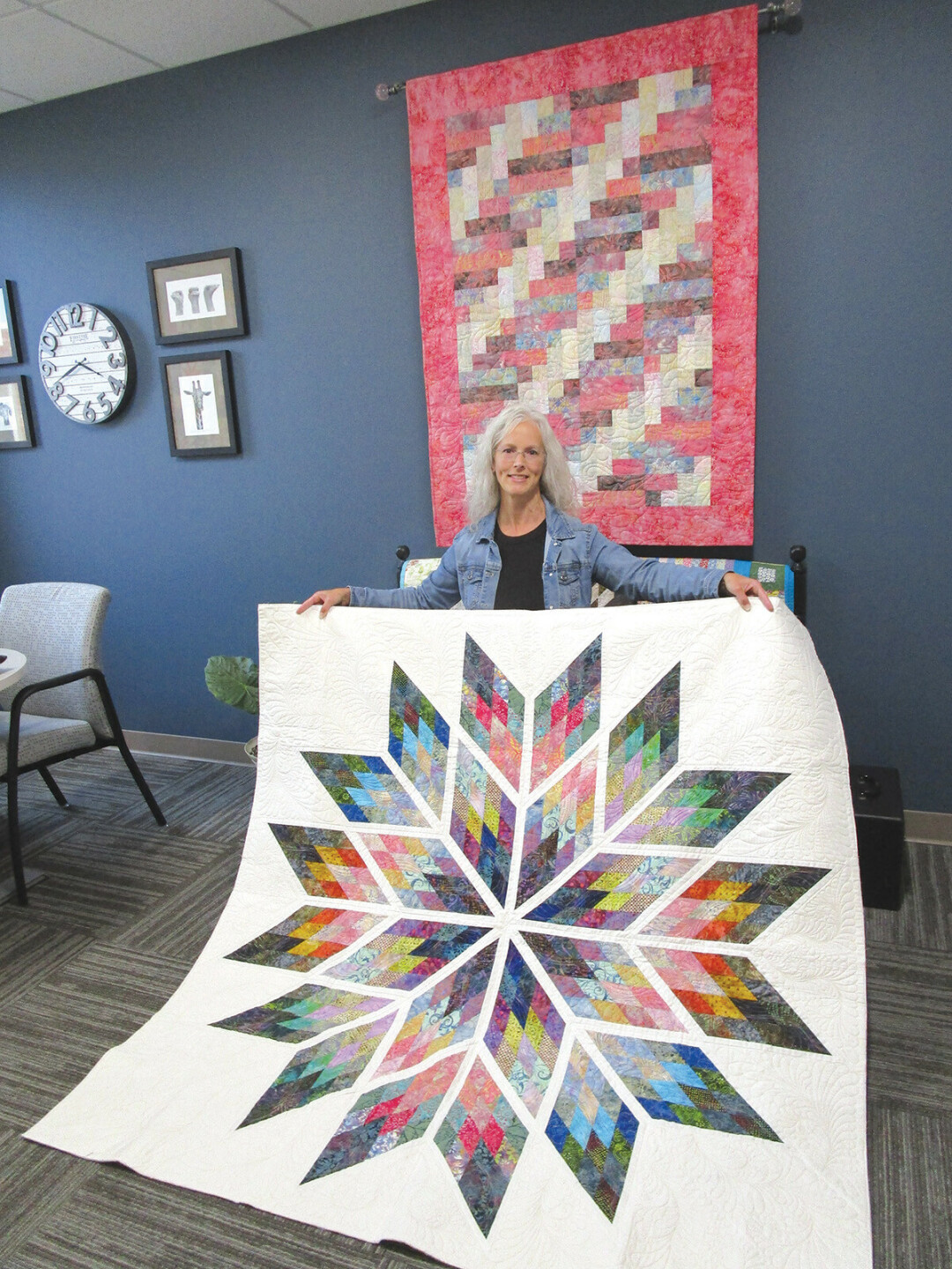 STAR POWER. Sandy Frigo will be showing her Judy Niemeyer designed star quilt. (Submitted photo)